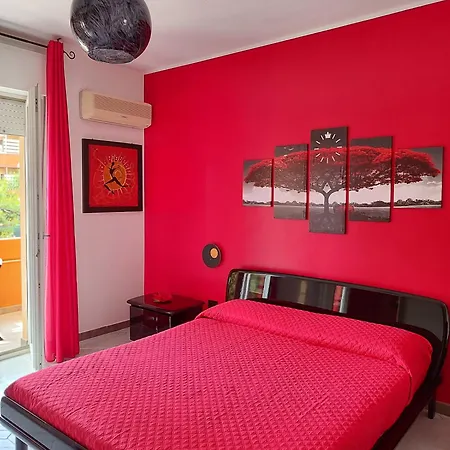 Alma's Apartament Apartment
